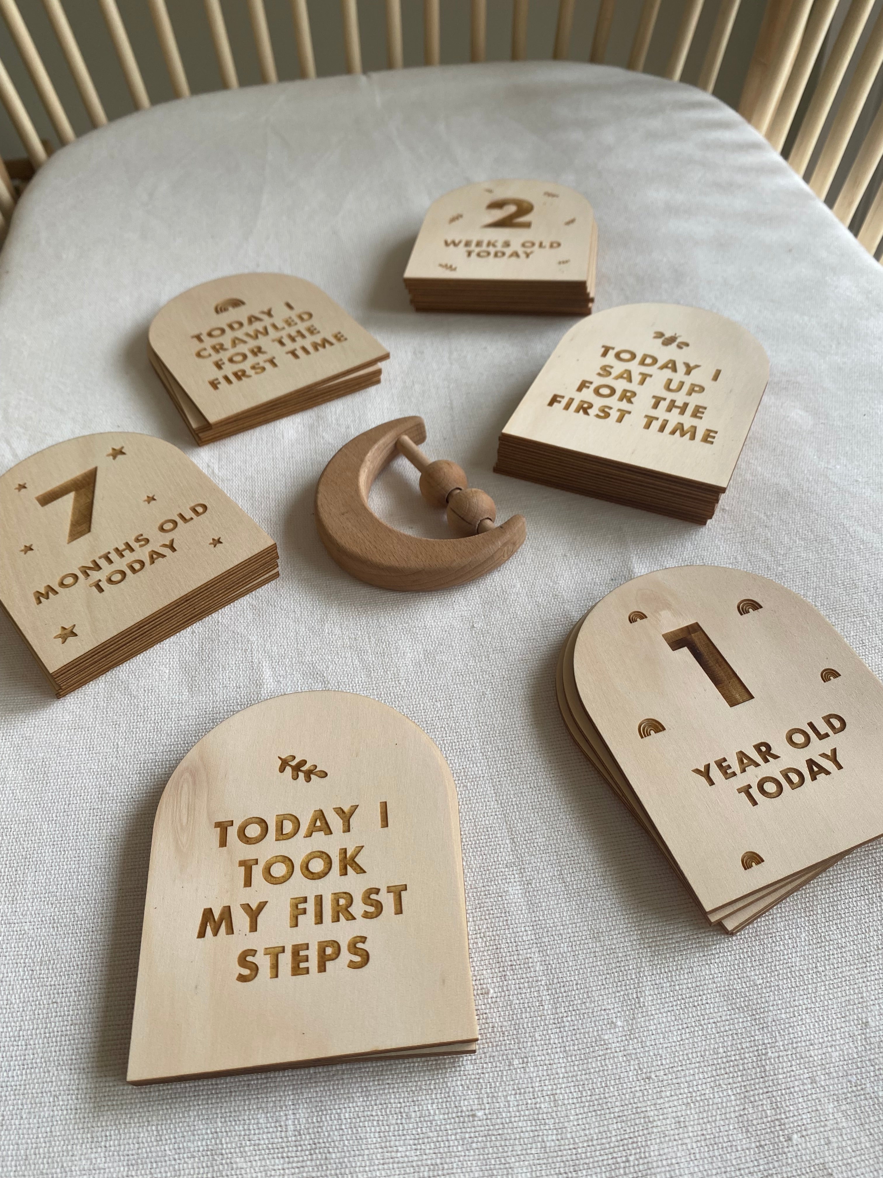 Arched Baby Birth Announcement & Milestone Set