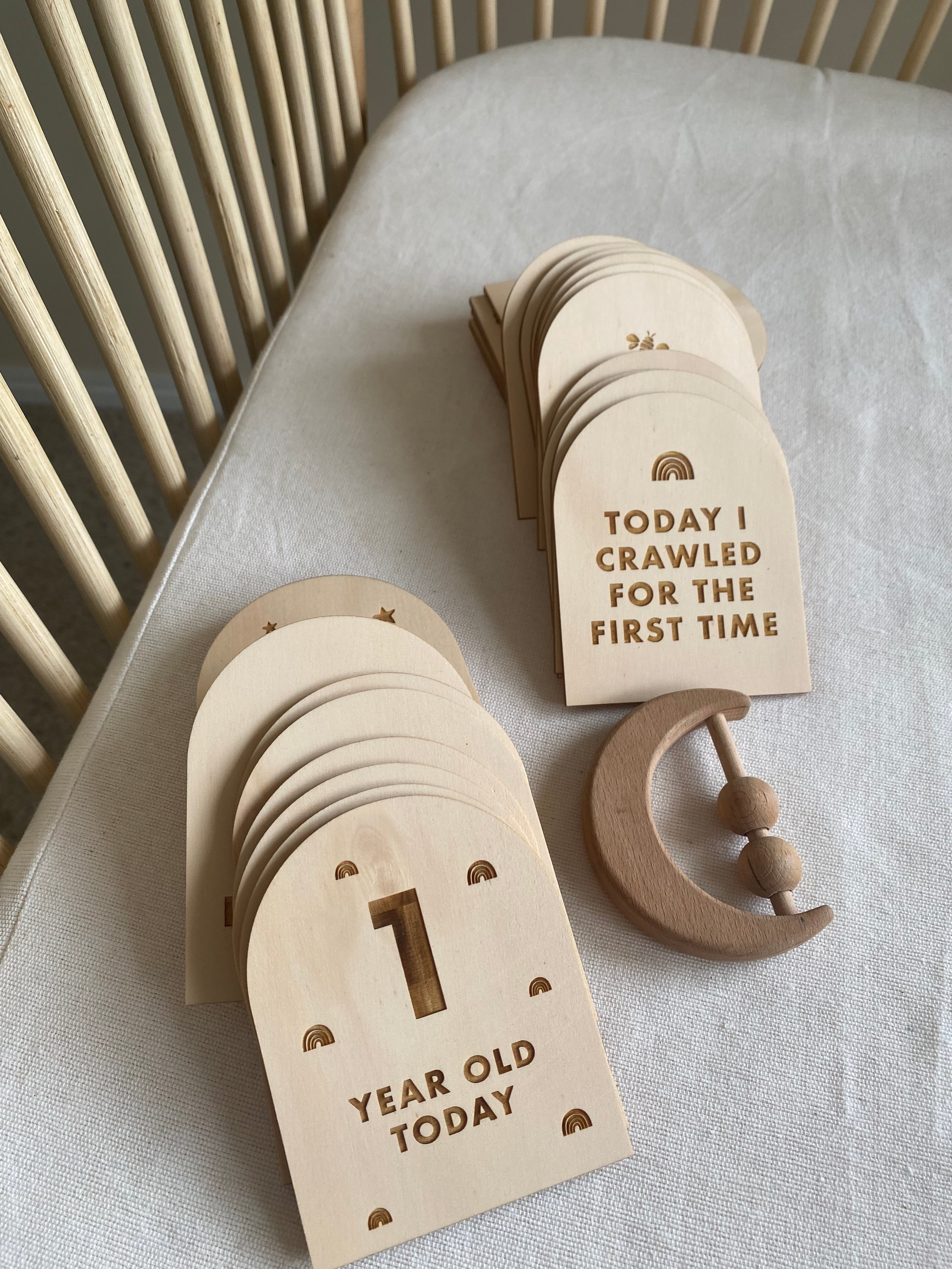 Arched Baby Birth Announcement & Milestone Set